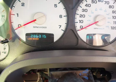 2005 Dodge Ram 1500 Slt/Laramie z USA, uszkodzony, nr VIN 1D7HA16D85J547489